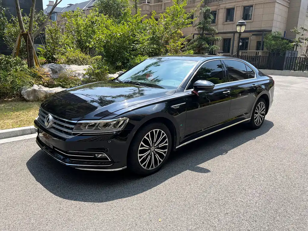 Volkswagen Phideon