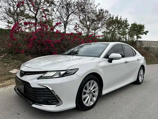 TOYOTA CAMRY 2022