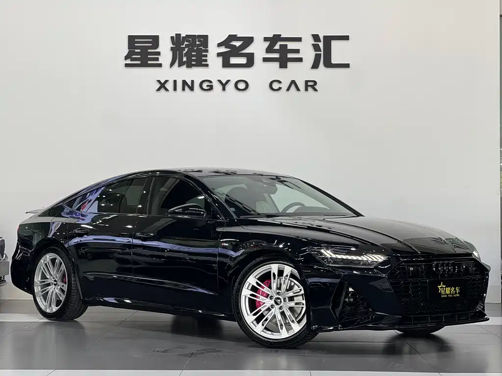 Ауди A7 2022 года 45 TFSI Селектированная версия 41000 km 2022