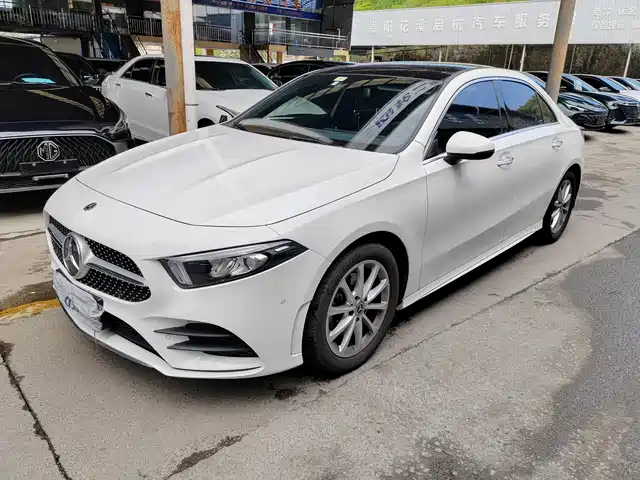 MERCEDES-BENZ  A CLASS