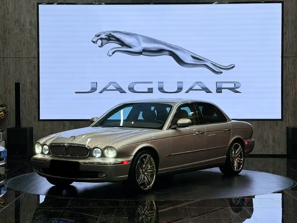 Jaguar XJ 2004 XJ8 4.2
