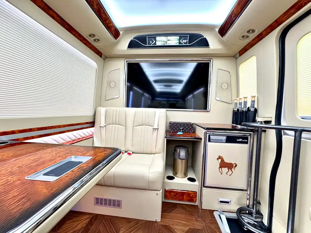 Hongqi HONGQI GUOYUE