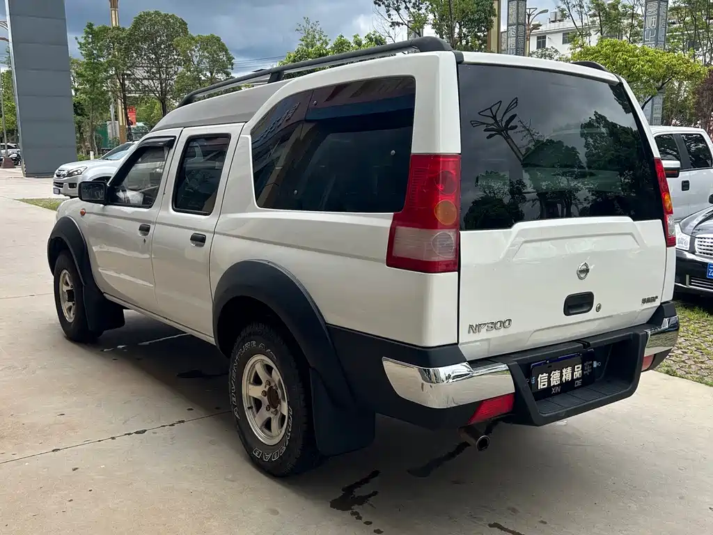 Nissan ZN 2011 2.4L 5 местZN6493