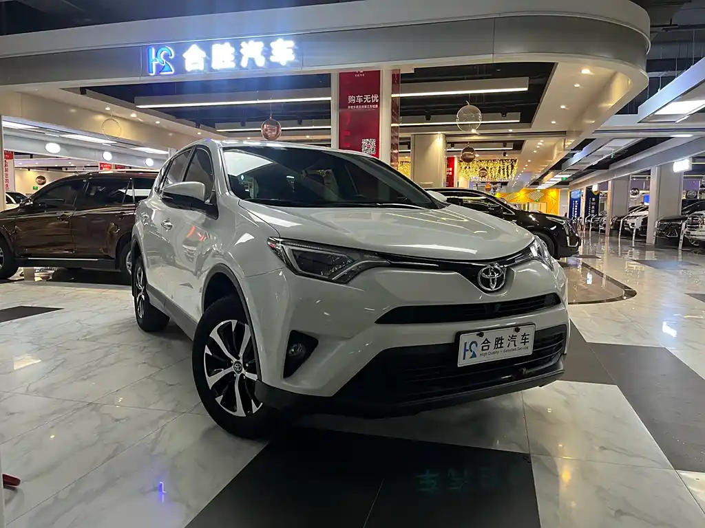 TOYOTA RAV4 RONGFANG