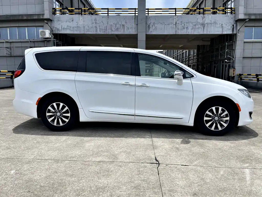 CHRYSLER DAJIALONG PHEV