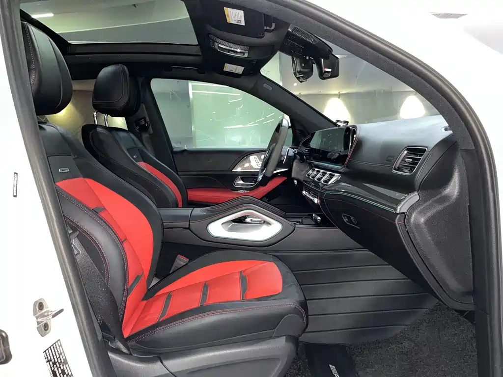 MERCEDES-BENZ GLE AMG