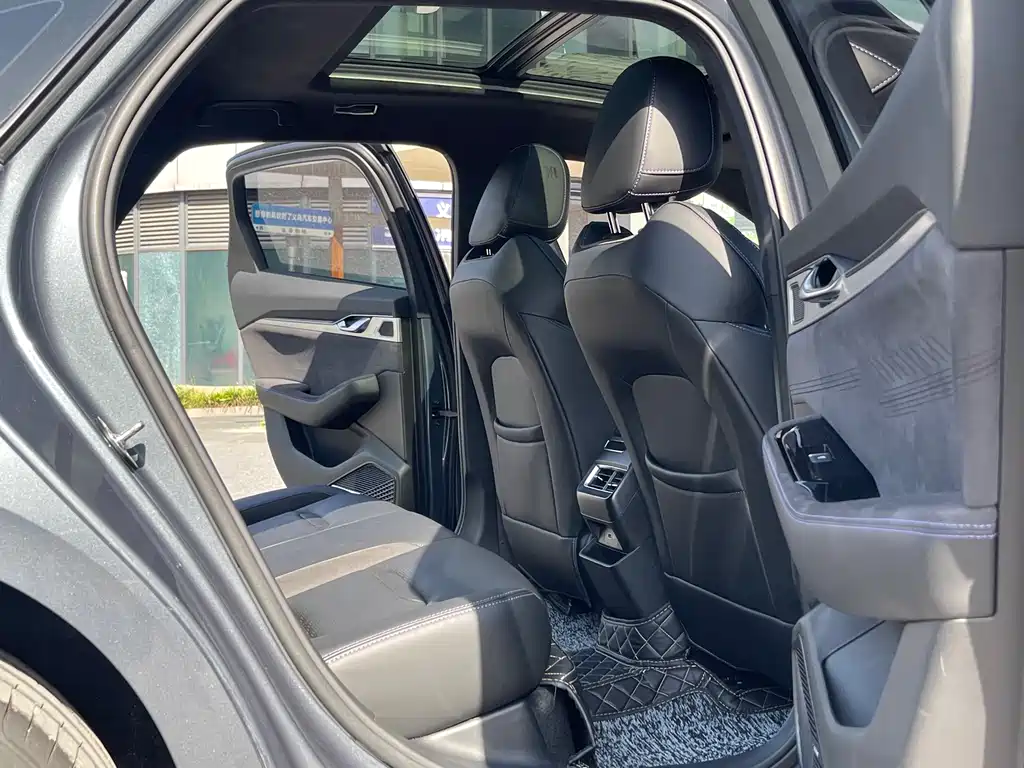 GEELY AUTOMOBILE XINGRUI