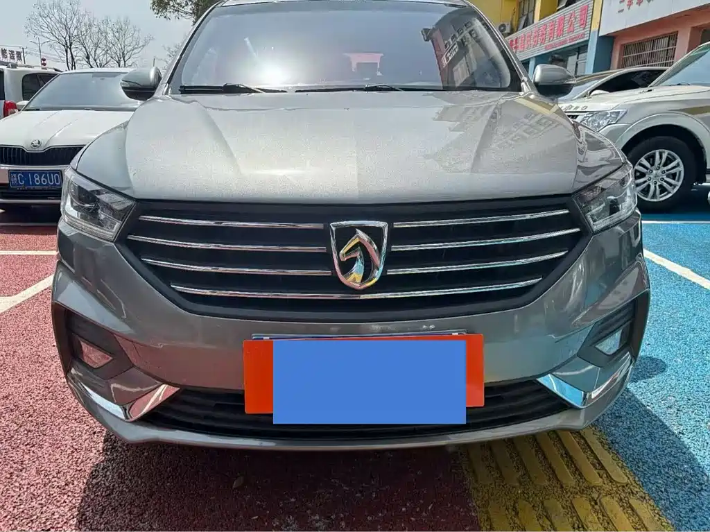BAOJUN 360