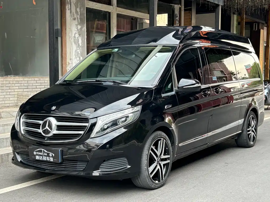 MERCEDES-BENZ V CLASS