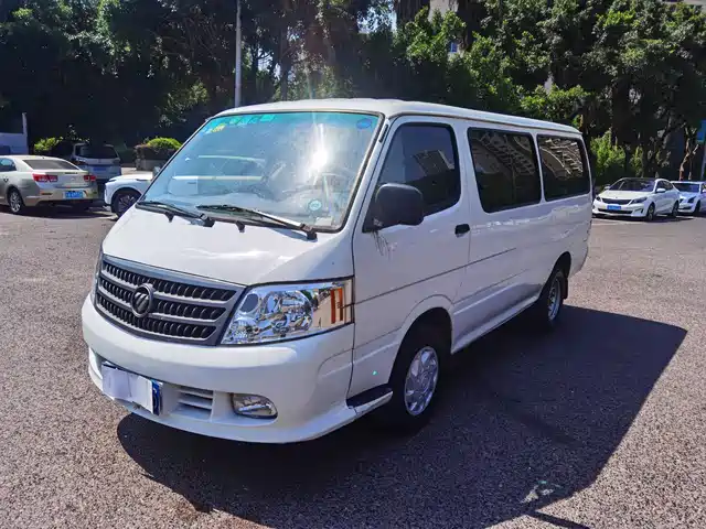 FOTON FUKUDA LANDSCAPE 2016