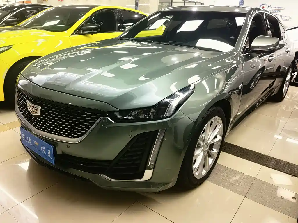 Кадиллак CT5 2022 года 28T Люксовая версия 35000 km 2022
