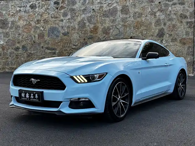 FORD MUSTANG 2018