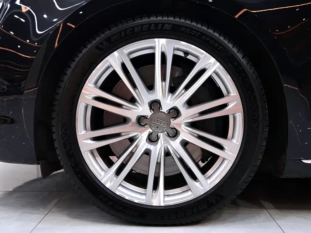Audi A8 2013 A8L 6.3 FSI W12 quattro Flagship