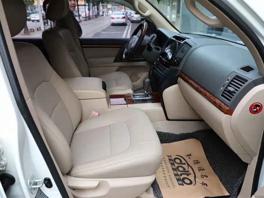 Toyota Land Cruiser 2015 4.0L V6