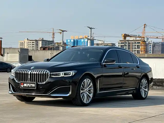 BMW 7 SERIES