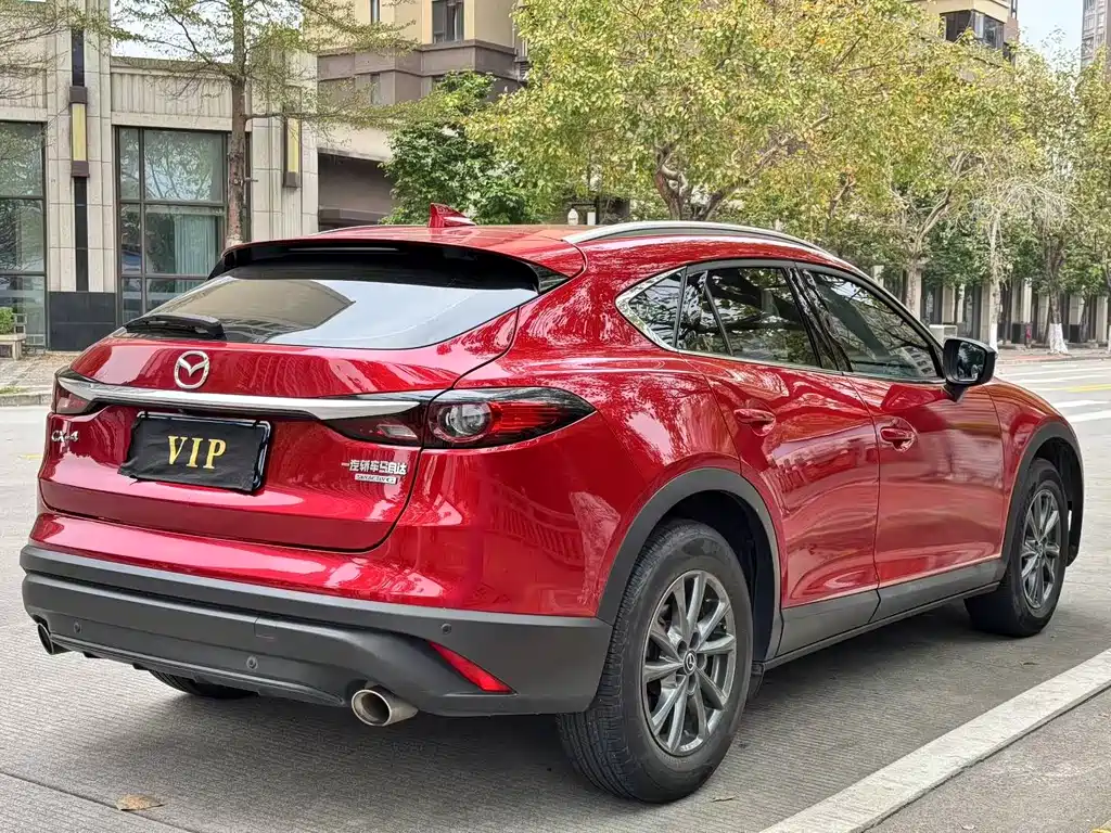 MAZDA CX 4