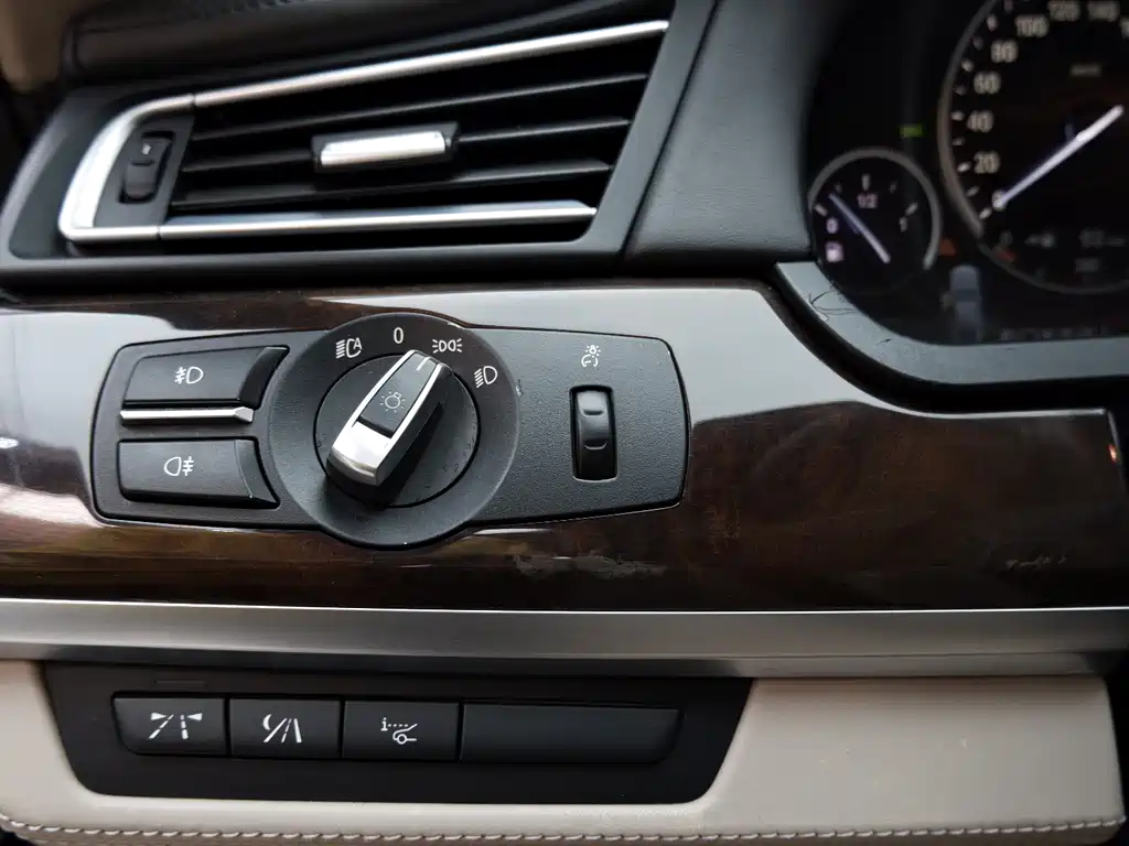BMW 7 Series 7 2010 760Li