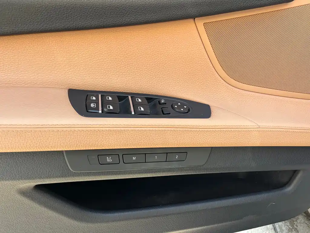 BMW 7 Series 7 2009 730Li Lead