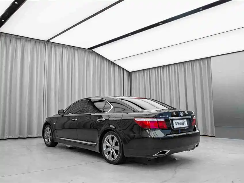Lexus LS 2007 600hL Luxury