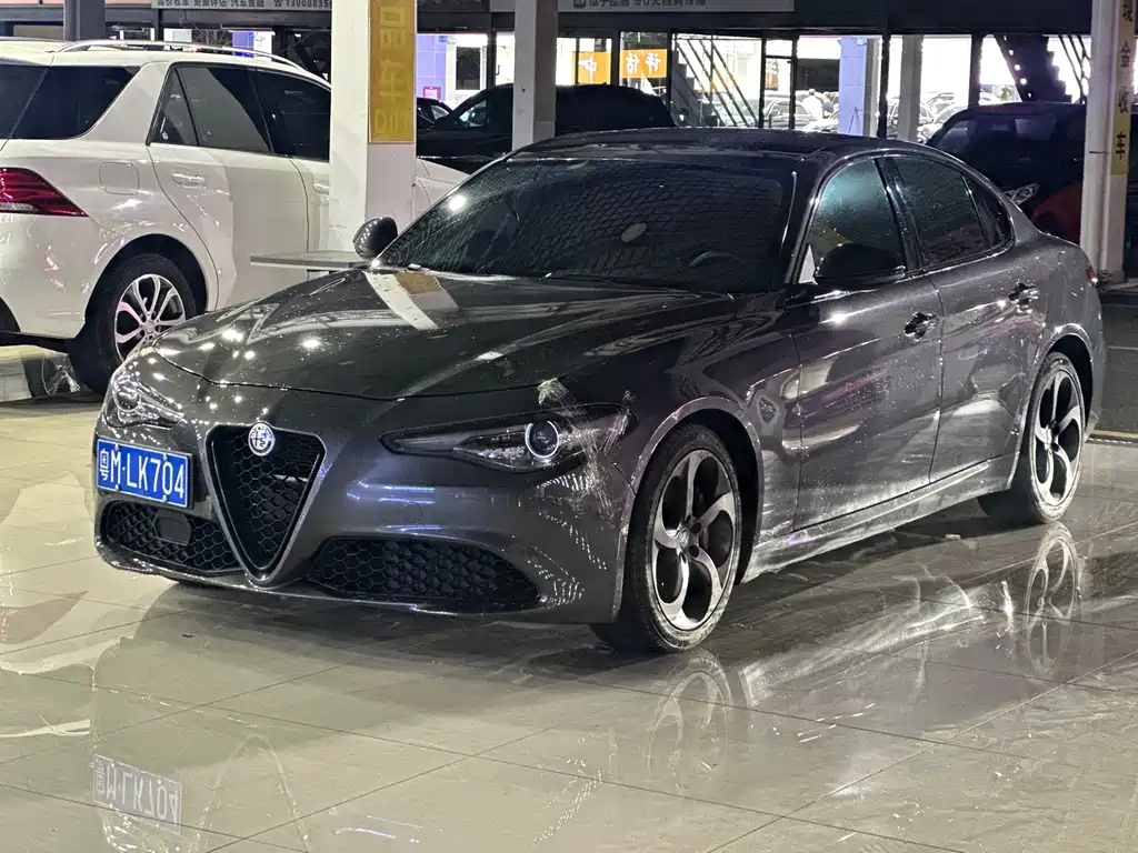 Giulia Giulietta 2020 года выпуска, 2.0T, 280 л.с., люкс-спортивная версия 100000 km 2020