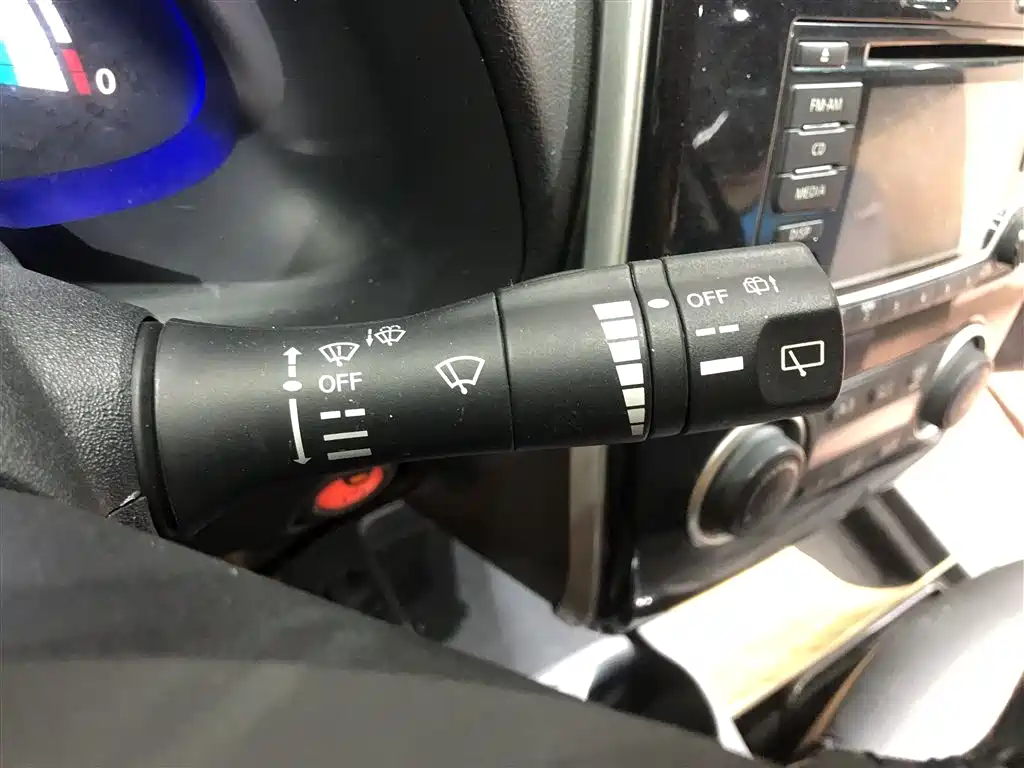 Venucia MORNING BREEZE