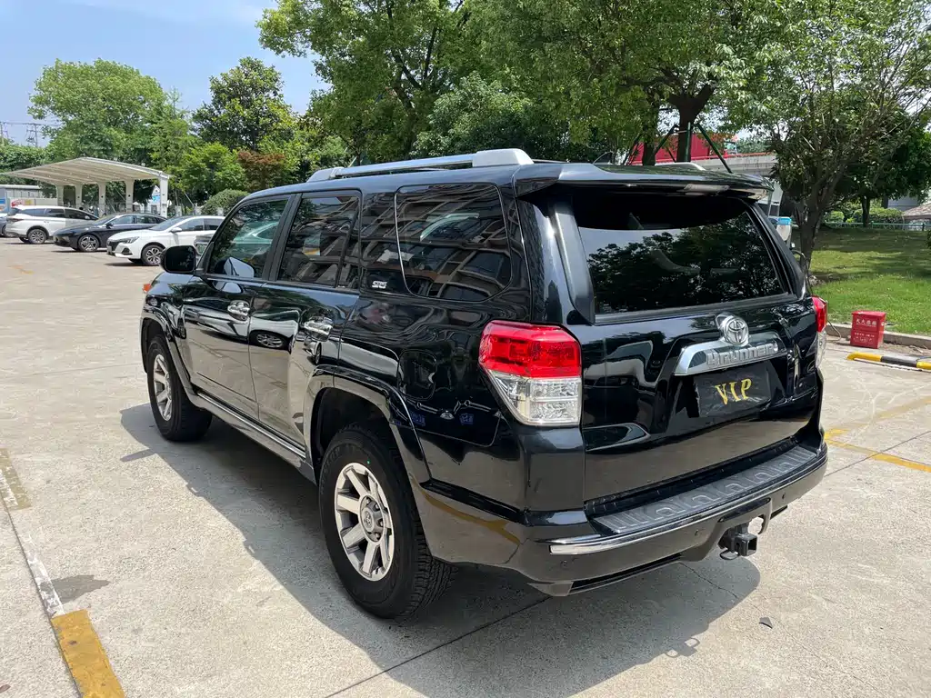 Toyota 4Runner 2014 4.0L AT