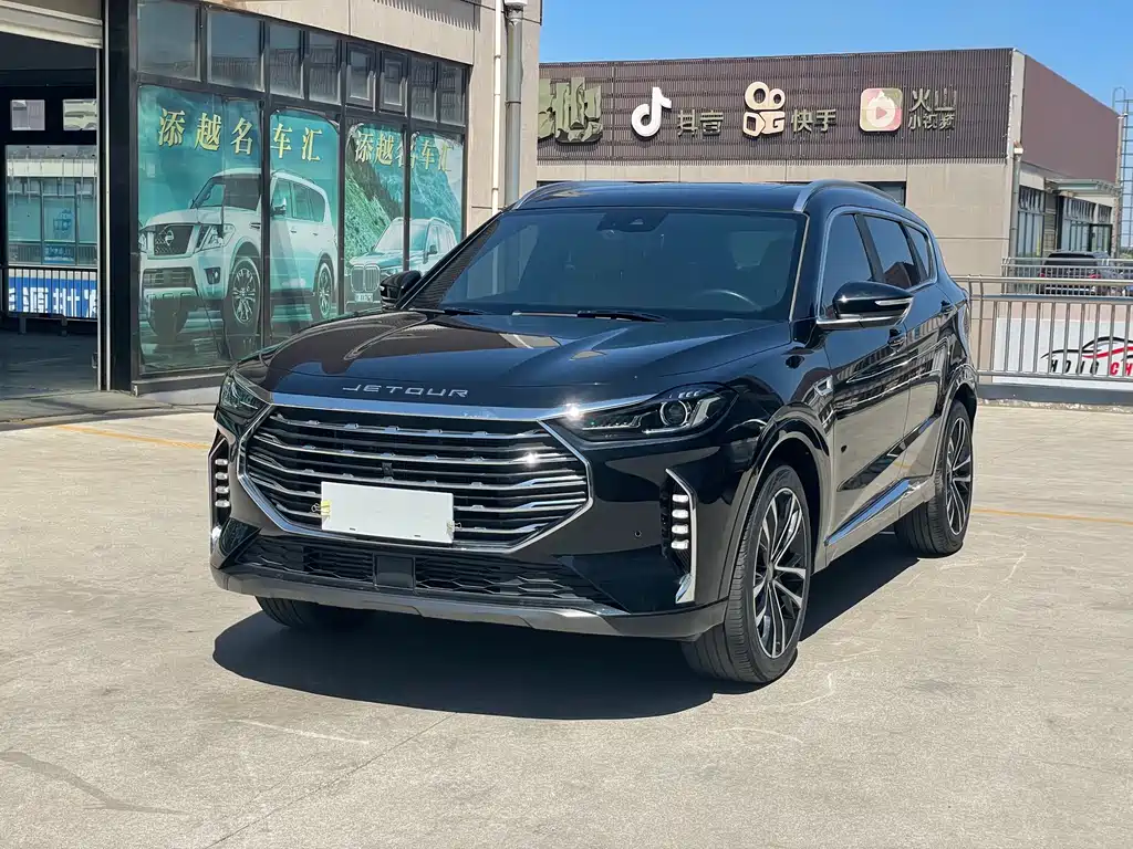 JETOUR X70 PLUS 2021 модельного года, обновленная версия, 1.6T DCT, 7 мест 59000 km 2021