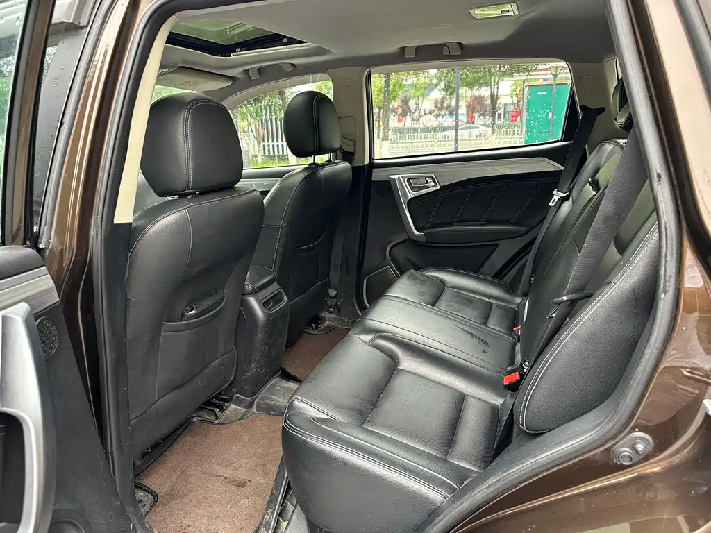 GEELY AUTOMOBILE VISION X6