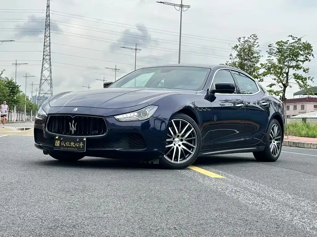 Купить Maserati Ghibli