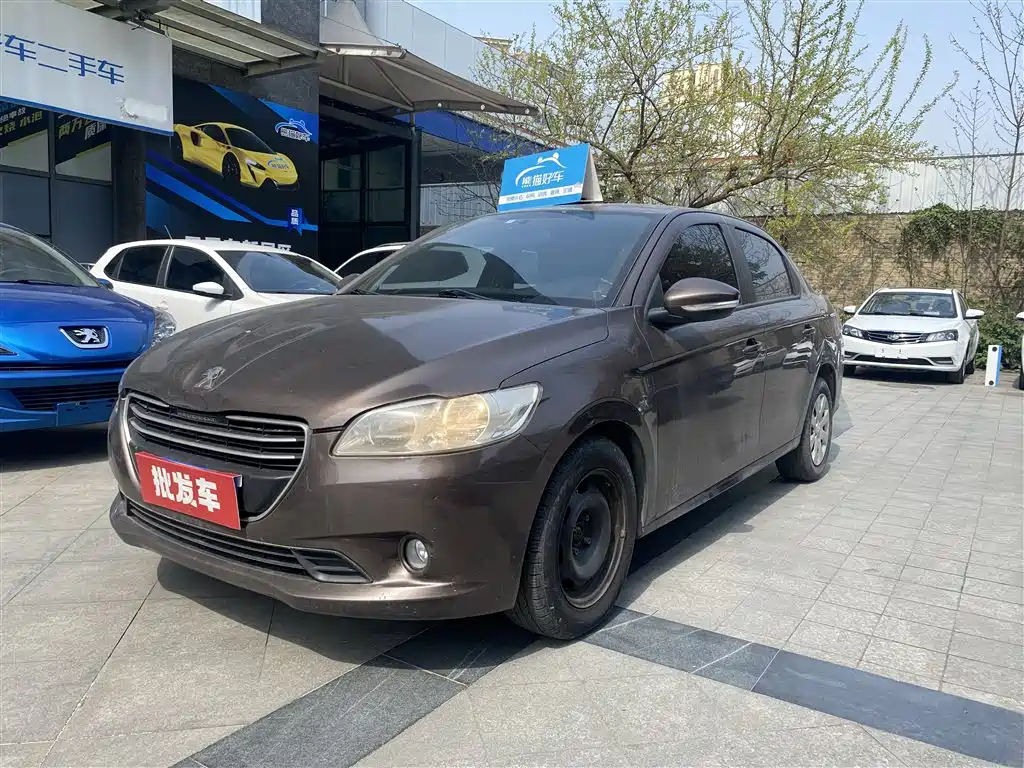 Peugeot 301 2014