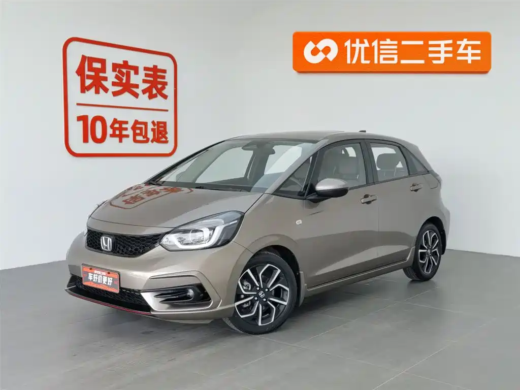 Модель LIFE 2021 года, 1.5L CVT灵动版 SPO-SS 29000 km 2021