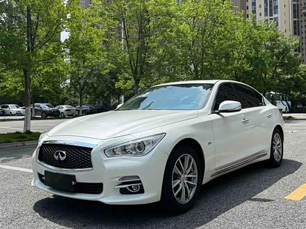 英菲尼迪Q50L 2015款 2.0T 舒适版