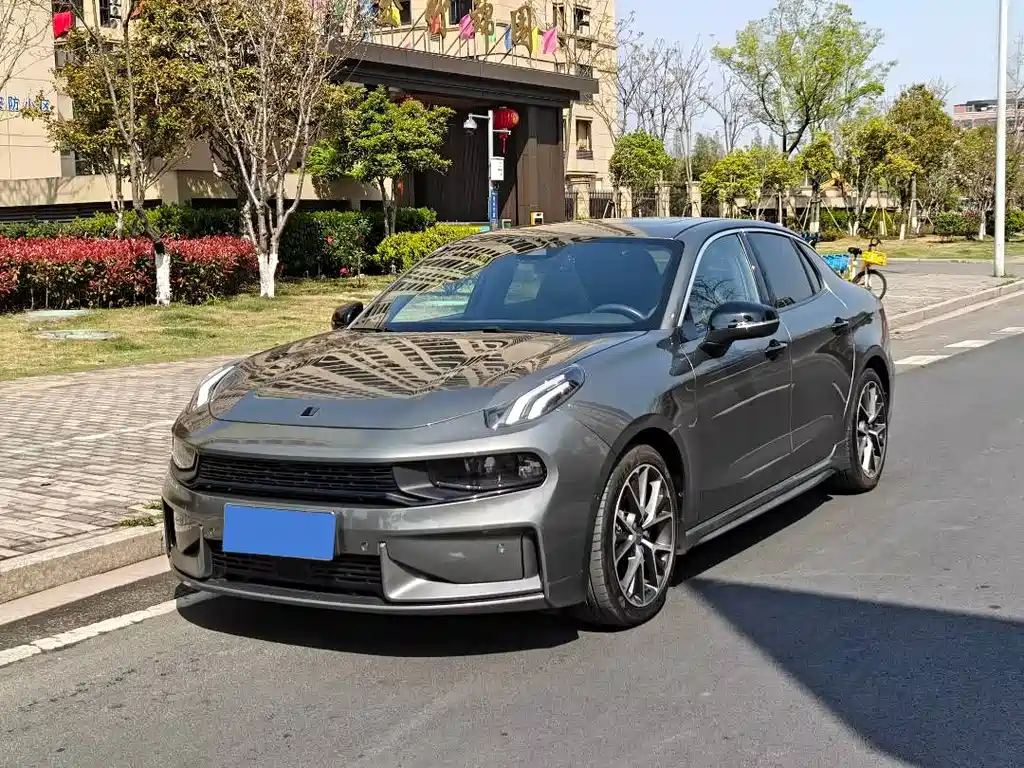 Линкек 03 2021 года 2.0TD автомат Джин Про 30000 km 2021