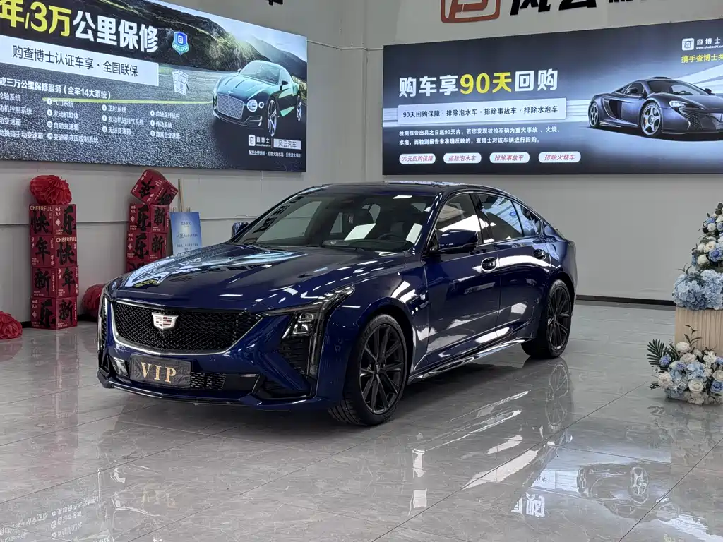 Кадиллак CT5 2024 года 28T Платинум 11600 km 2024