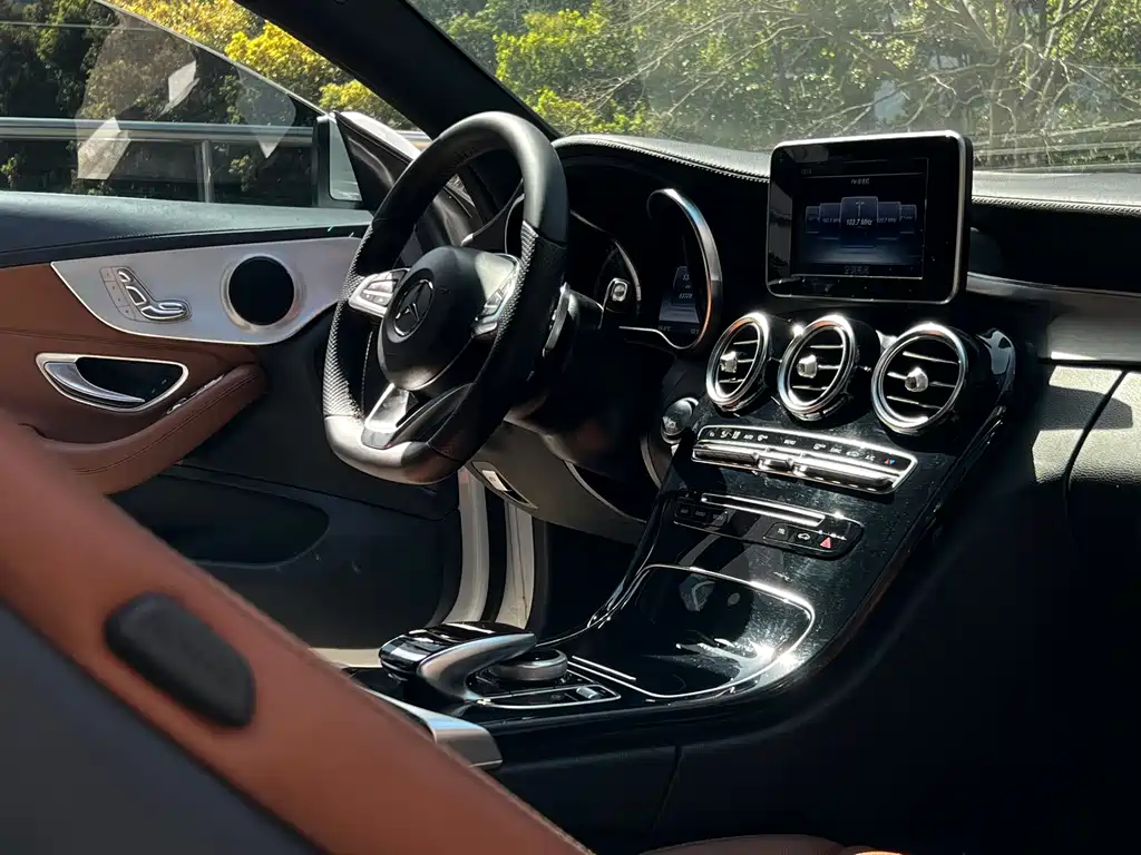 MERCEDES-BENZ C CLASS