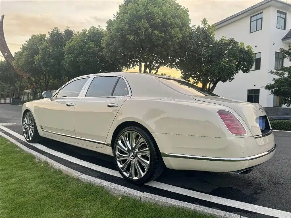 Bentley — фотографии объявления, Фото 14