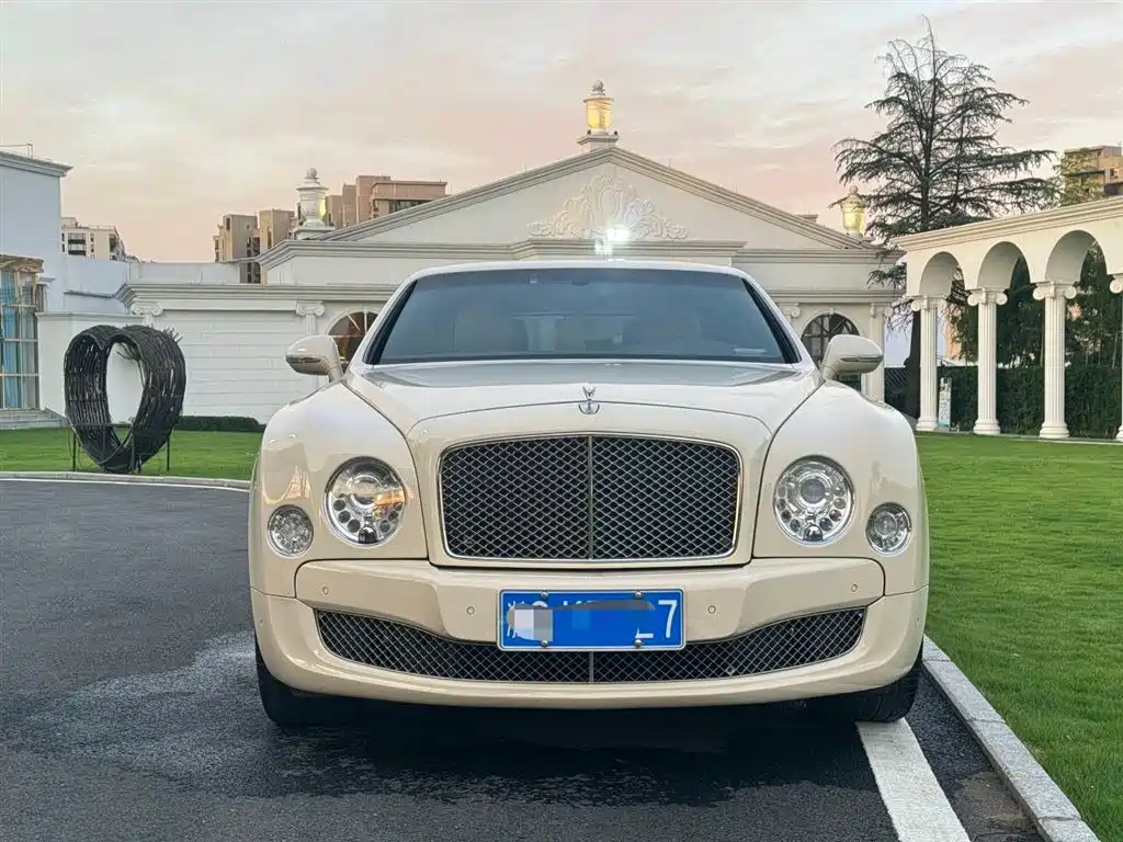 Bentley — фотографии объявления, Фото 5