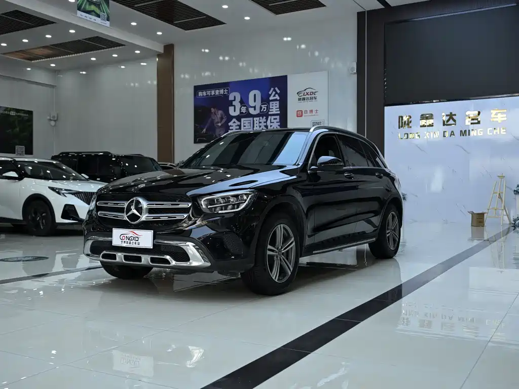 MERCEDES-BENZ GLC