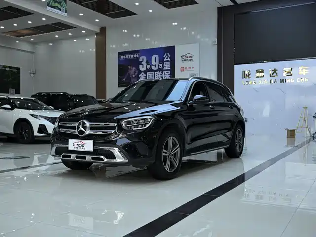 MERCEDES-BENZ GLC 2021