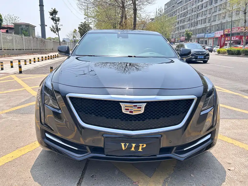 CADILLAC CT6