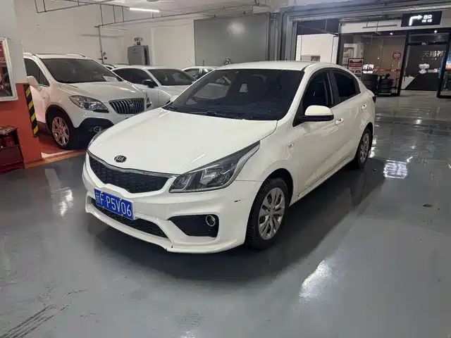 KIA  K2 2018
