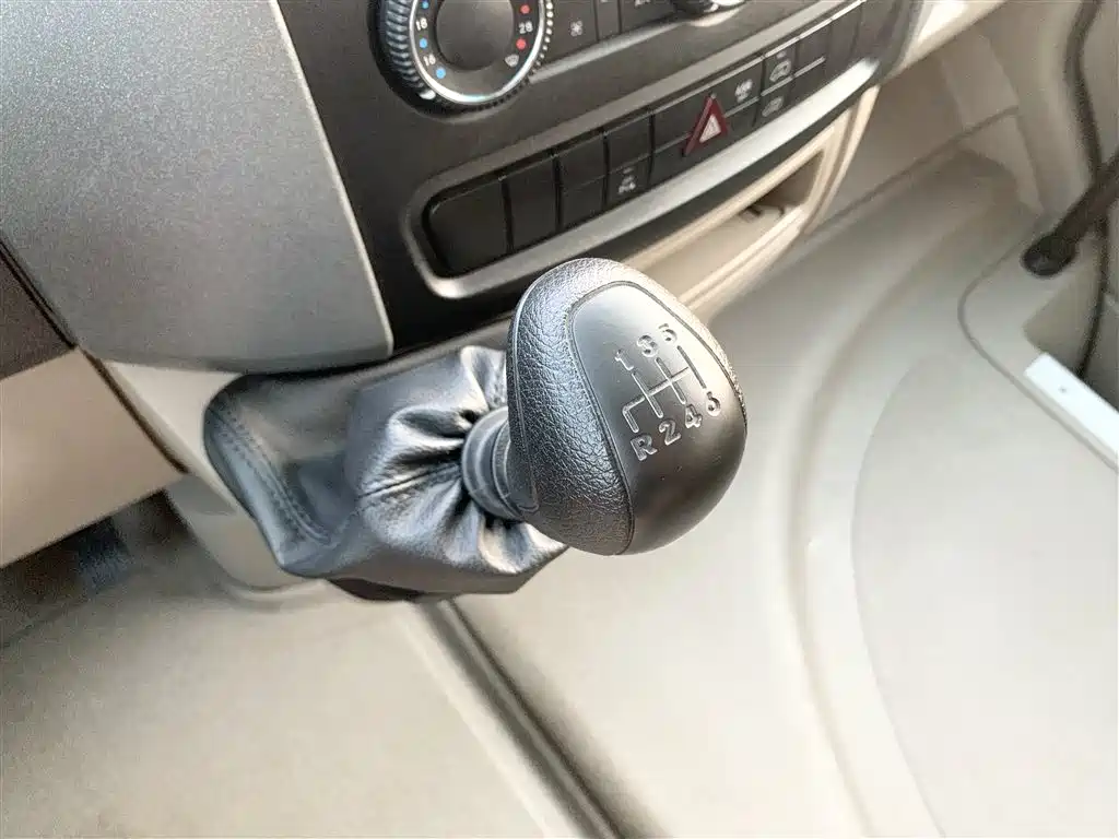 MERCEDES-BENZ LINGTE