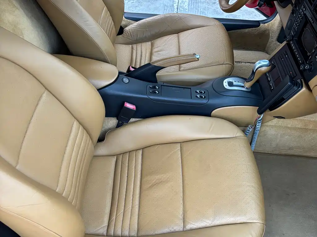 Porsche Boxster 2004 2.7L AT