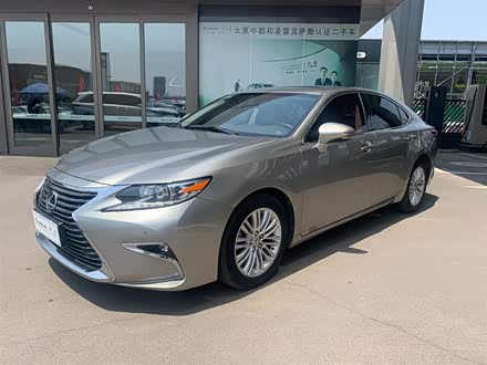 雷克萨斯ES 2015款 200 精英版