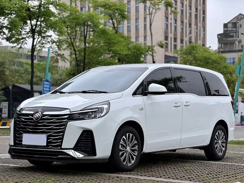 Buick GL8 2023 года Пассажирский лайнер с улучшенной комплектацией Smart Enjoy Type 43000 km 2023