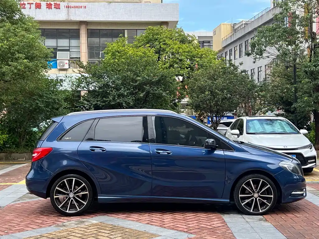 Mercedes-Benz B-Class B 2012 B 200