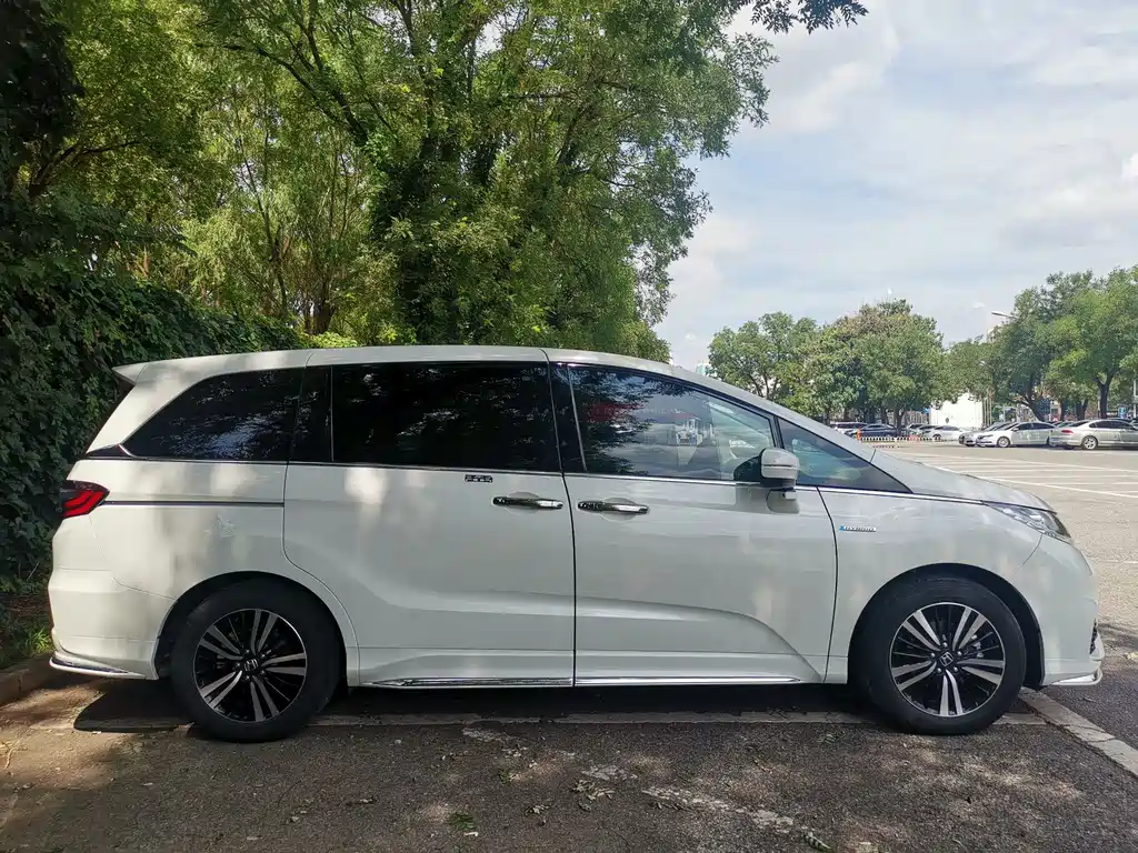Honda Odyssey 2.0L Sharp Supreme Edition, фото 18