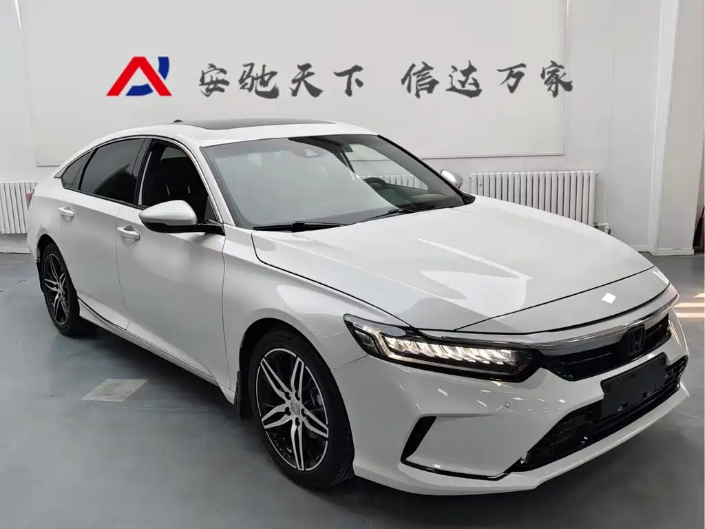 Исパイ 2022 года, версия 260TURBO Джингyü 30500 km 2022