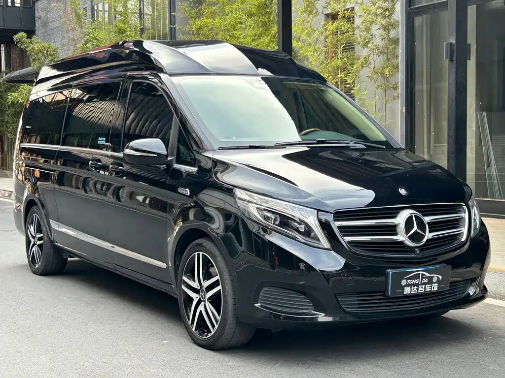 MERCEDES-BENZ V CLASS