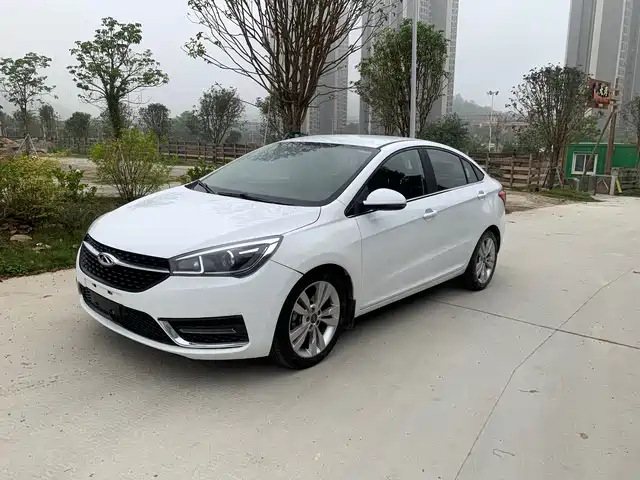 CHERY ARRIZO 5